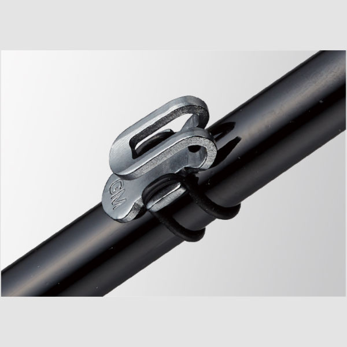 GM ALUMINUM HOOK KEEPER